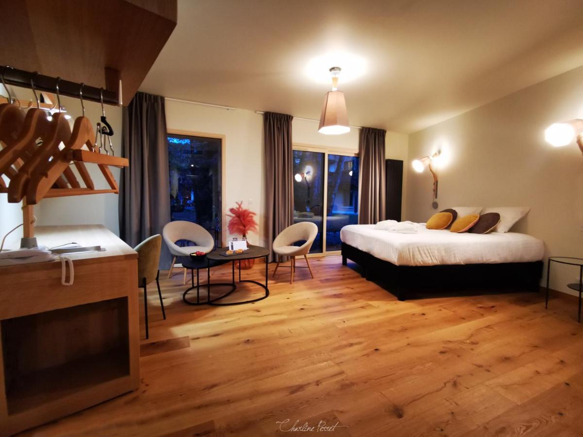 Le Bois Dormant-Hotel Restaurant & Spa Logis Hotel 샹파뇰 외부 사진