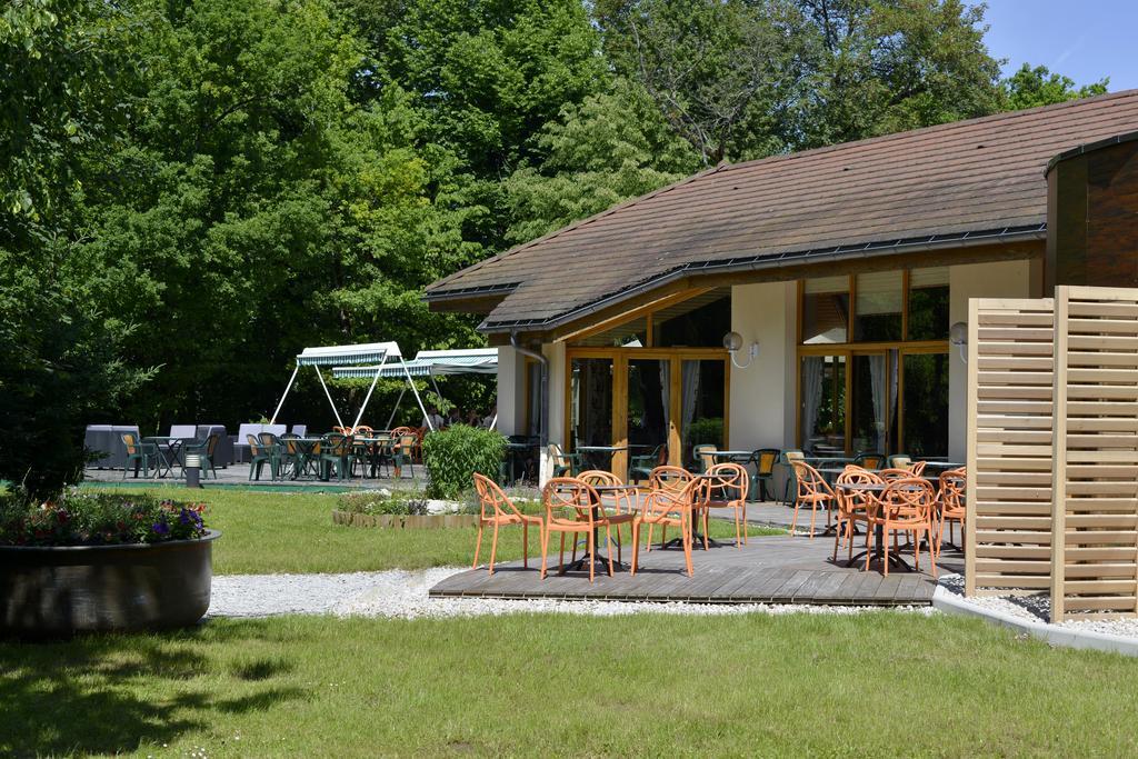 Le Bois Dormant-Hotel Restaurant & Spa Logis Hotel 샹파뇰 외부 사진