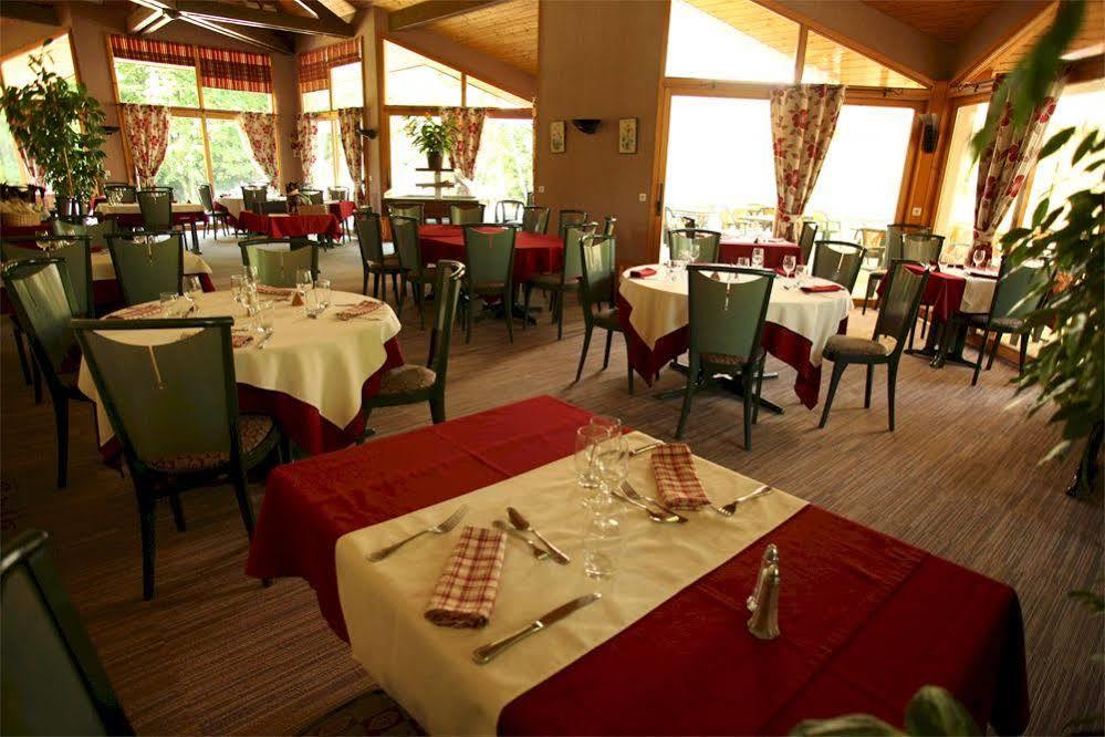 Le Bois Dormant-Hotel Restaurant & Spa Logis Hotel 샹파뇰 외부 사진