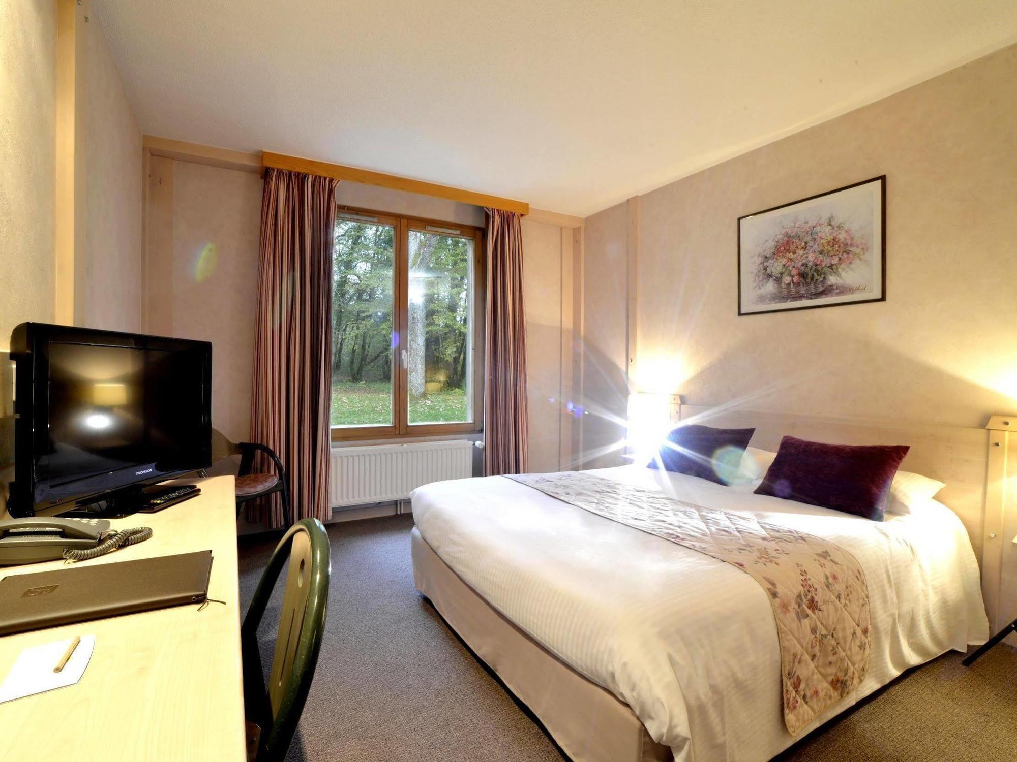 Le Bois Dormant-Hotel Restaurant & Spa Logis Hotel 샹파뇰 외부 사진